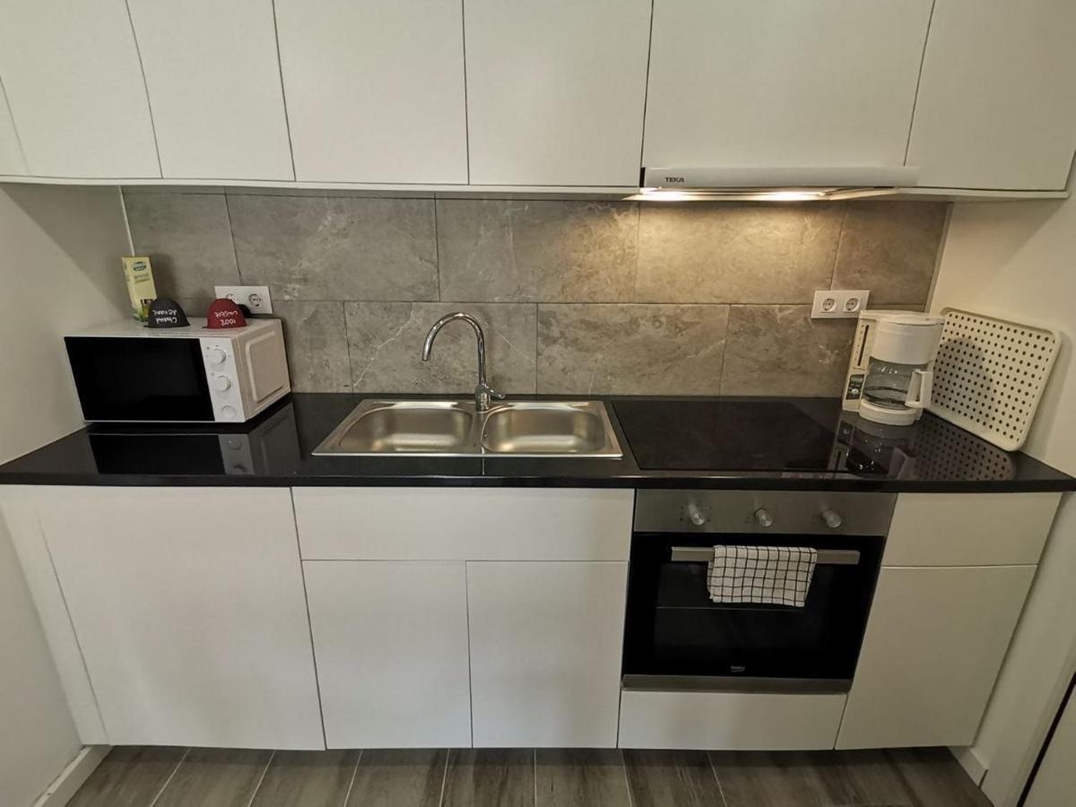 Canyelles Bbq Apartment Lloret de Mar Exteriör bild
